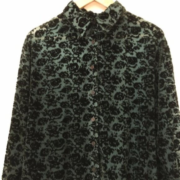 100% silk and casual blouse, green, size "L" - Picture 2 of 2